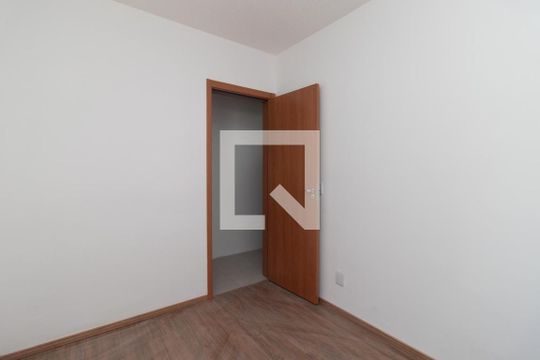 quarto 1 de apartamento à venda com 2 quartos, 45m² em Guarujá, Porto Alegre