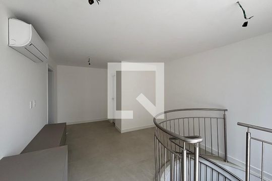Cobertura - sala 1 de apartamento à venda com 3 quartos, 174m² em Copacabana, Rio de Janeiro