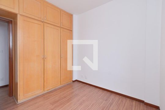 Quarto 2 de apartamento para alugar com 4 quartos, 121m² em Serra, Belo Horizonte