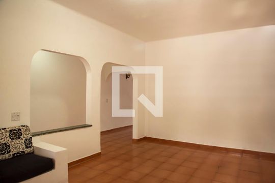 Sala 2 de casa para alugar com 4 quartos, 170m² em Planalto Paulista, São Paulo