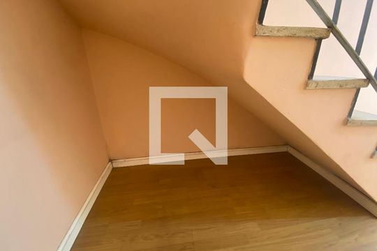 Casa para alugar com 2 quartos, 110m² em Jardim das Acacias, São Paulo