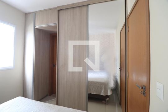 Quarto 1 - Suíte de apartamento para alugar com 2 quartos, 64m² em Centro, Uberlândia