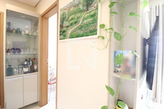 Sala de apartamento para alugar com 2 quartos, 64m² em Centro, Uberlândia