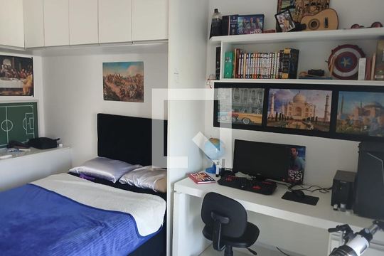 Casa de Condomínio para alugar com 4 quartos, 350m² em Cidade Parquelandia, Itaquaquecetuba