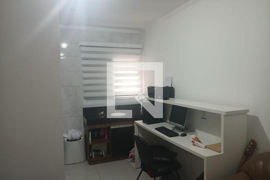 Casa de Condomínio para alugar com 4 quartos, 350m² em Cidade Parquelandia, Itaquaquecetuba