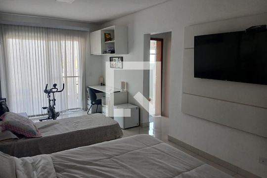 Casa de Condomínio para alugar com 4 quartos, 350m² em Cidade Parquelandia, Itaquaquecetuba