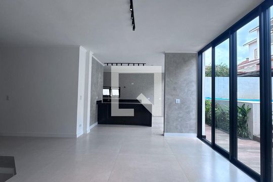 Casa à venda com 5 quartos, 282m² em Alphaville, Santana de Parnaíba