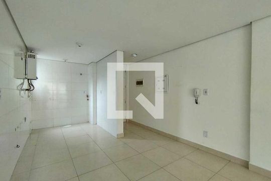 Sala de apartamento para alugar com 2 quartos, 60m² em Rincão, Novo Hamburgo