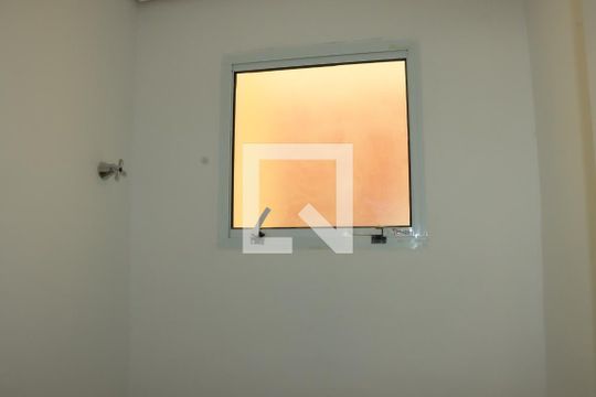 Casa de Condomínio para alugar com 2 quartos, 55m² em Chácara Ondas Verdes, Cotia
