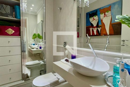 Banheiro de apartamento para alugar com 3 quartos, 200m² em Jardim America, São Paulo