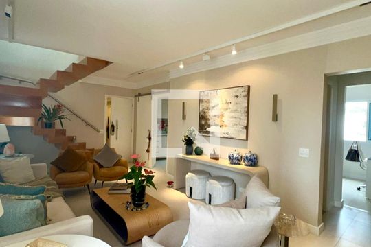 Sala de apartamento para alugar com 3 quartos, 200m² em Jardim America, São Paulo