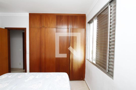 Quarto 1 de apartamento à venda com 3 quartos, 90m² em Nova Suíça, Belo Horizonte