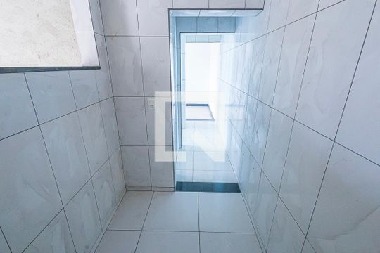 area de serviço de apartamento para alugar com 2 quartos, 44m² em São Gabriel, Belo Horizonte