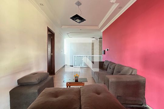 Casa à venda com 4 quartos, 360m² em Candelária, Belo Horizonte