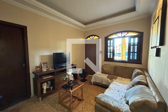 Casa à venda com 4 quartos, 360m² em Candelária, Belo Horizonte