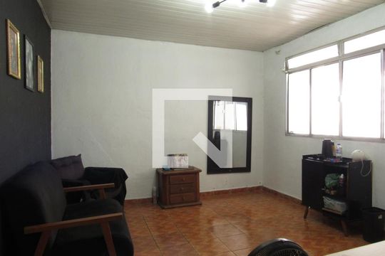 Sala 1 de casa à venda com 3 quartos, 228m² em Quitaúna, Osasco