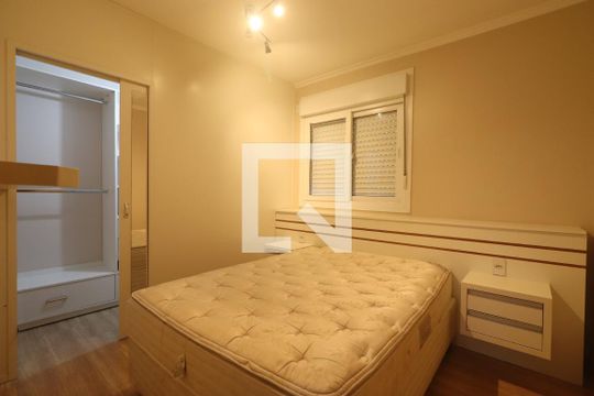 Apartamento à venda com 2 quartos, 61m² em São Jorge, Novo Hamburgo