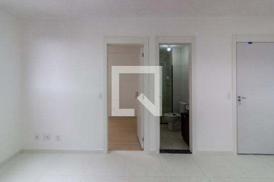 Sala de apartamento à venda com 2 quartos, 34m² em Jardim Sabara, São Paulo