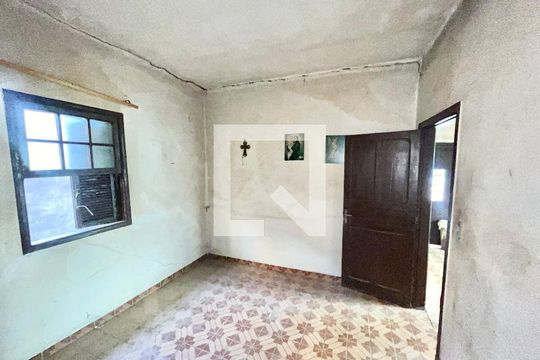Casa para alugar com 3 quartos, 150m² em Vila Guaca, São Paulo