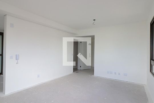Sala de apartamento à venda com 2 quartos, 80m² em Santa Cecília, Porto Alegre