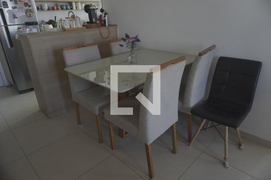 Apartamento à venda com 2 quartos, 50m² em Vila Giordano, São Paulo