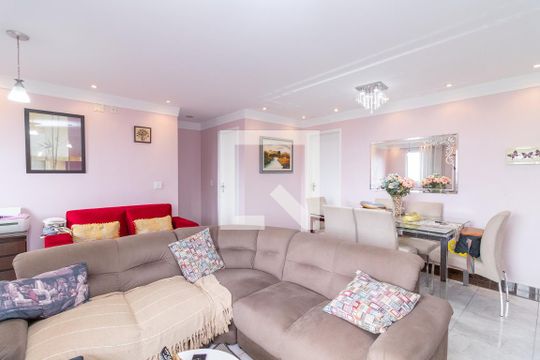 Sala de apartamento para alugar com 1 quarto, 63m² em Jardim Santa Maria, São Paulo