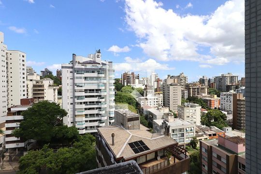 Vista da Sala de apartamento para alugar com 2 quartos, 224m² em Rio Branco, Porto Alegre