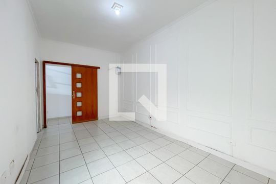 Suíte de casa para alugar com 5 quartos, 200m² em Centro, Osasco