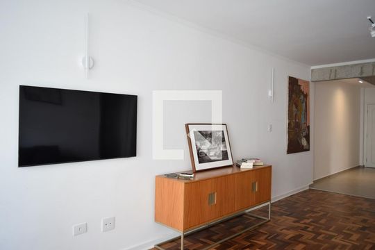 Sala de apartamento para alugar com 3 quartos, 150m² em Pinheiros, São Paulo