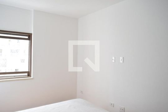 Suíte 1 de apartamento para alugar com 3 quartos, 150m² em Pinheiros, São Paulo