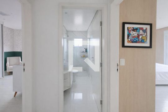 Suíte Americana de casa à venda com 4 quartos, 400m² em City Bussocaba, Osasco