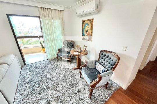 Sala de apartamento à venda com 4 quartos, 150m² em Vila Pauliceia, São Paulo