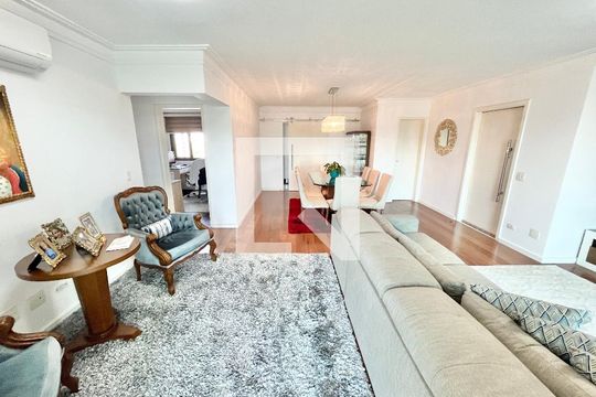 Sala de apartamento à venda com 4 quartos, 150m² em Vila Pauliceia, São Paulo