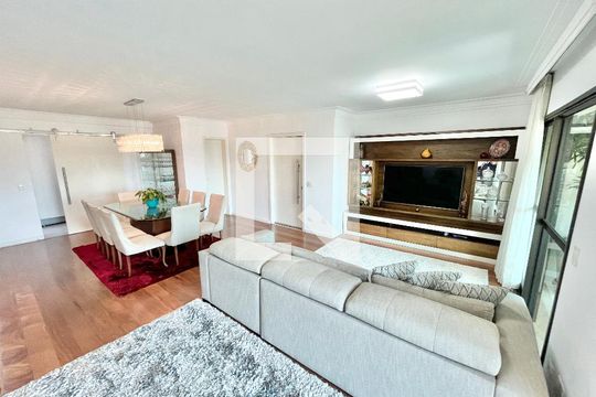 Sala de apartamento à venda com 4 quartos, 150m² em Vila Pauliceia, São Paulo