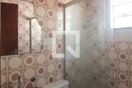 Banheiro da Suite de casa de condomínio à venda com 2 quartos, 65m² em Santa Monica, Belo Horizonte