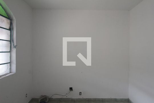 Sala de casa de condomínio à venda com 2 quartos, 65m² em Santa Monica, Belo Horizonte