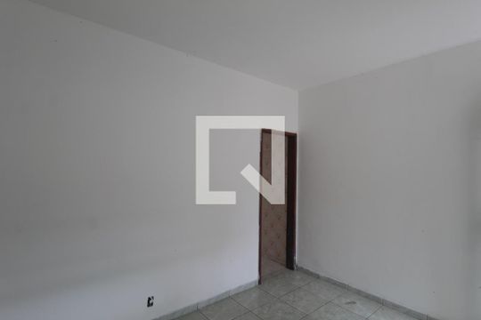 Sala de casa de condomínio à venda com 2 quartos, 65m² em Santa Monica, Belo Horizonte