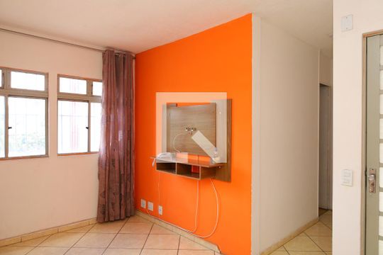 Sala de apartamento à venda com 3 quartos, 59m² em Jardim Casa Pintada, São Paulo