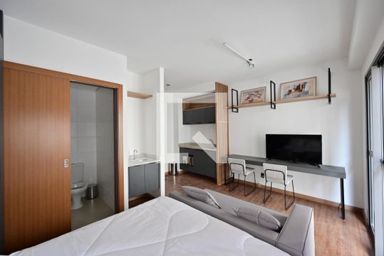 Sala/Quarto de kitnet/studio à venda com 1 quarto, 26m² em São Judas, São Paulo