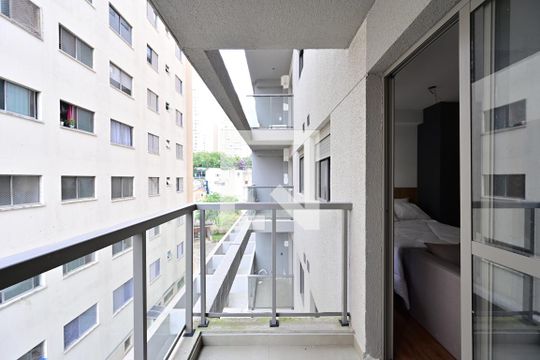 Varanda de kitnet/studio à venda com 1 quarto, 26m² em São Judas, São Paulo
