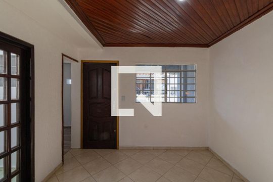 Casa1 de casa à venda com 4 quartos, 200m² em Cidade Antônio Estêvão de Carvalho, São Paulo