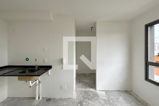 Sala/Quarto de kitnet/studio à venda com 0 quarto, 20m² em Campo Belo, São Paulo