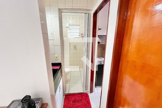 Corredor de apartamento à venda com 2 quartos, 46m² em Carandiru, São Paulo