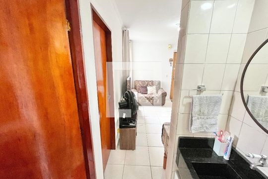 Corredor de apartamento à venda com 2 quartos, 46m² em Carandiru, São Paulo