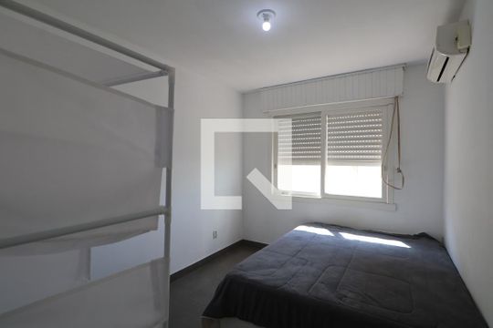 Quarto de apartamento à venda com 1 quarto, 48m² em Centro, Canoas