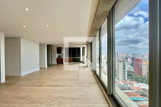 Sala de apartamento à venda com 3 quartos, 257m² em Cambuí, Campinas