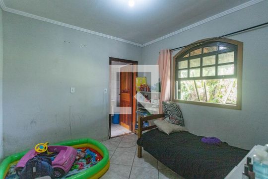 Casa 1 - quarto 1 - suíte   de casa à venda com 3 quartos, 225m² em Eldorado, Diadema