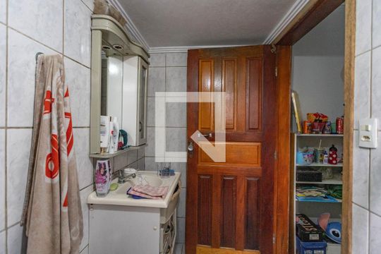 Casa 1 - banheiro da suíte  de casa à venda com 3 quartos, 225m² em Eldorado, Diadema