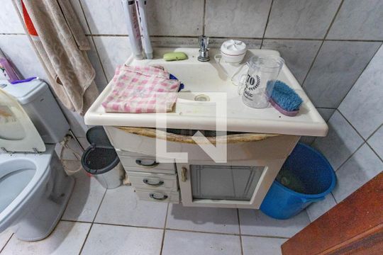 Casa 1 - banheiro da suíte  de casa à venda com 3 quartos, 225m² em Eldorado, Diadema