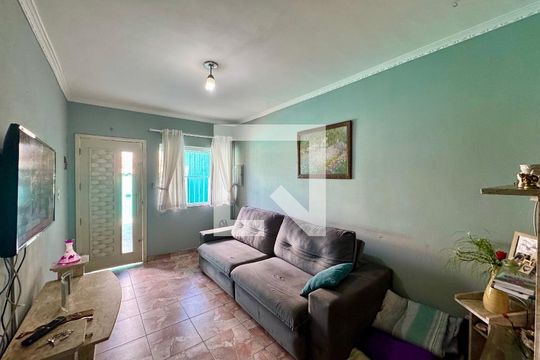 Sala de casa à venda com 3 quartos, 180m² em Vila Rosalia, Guarulhos